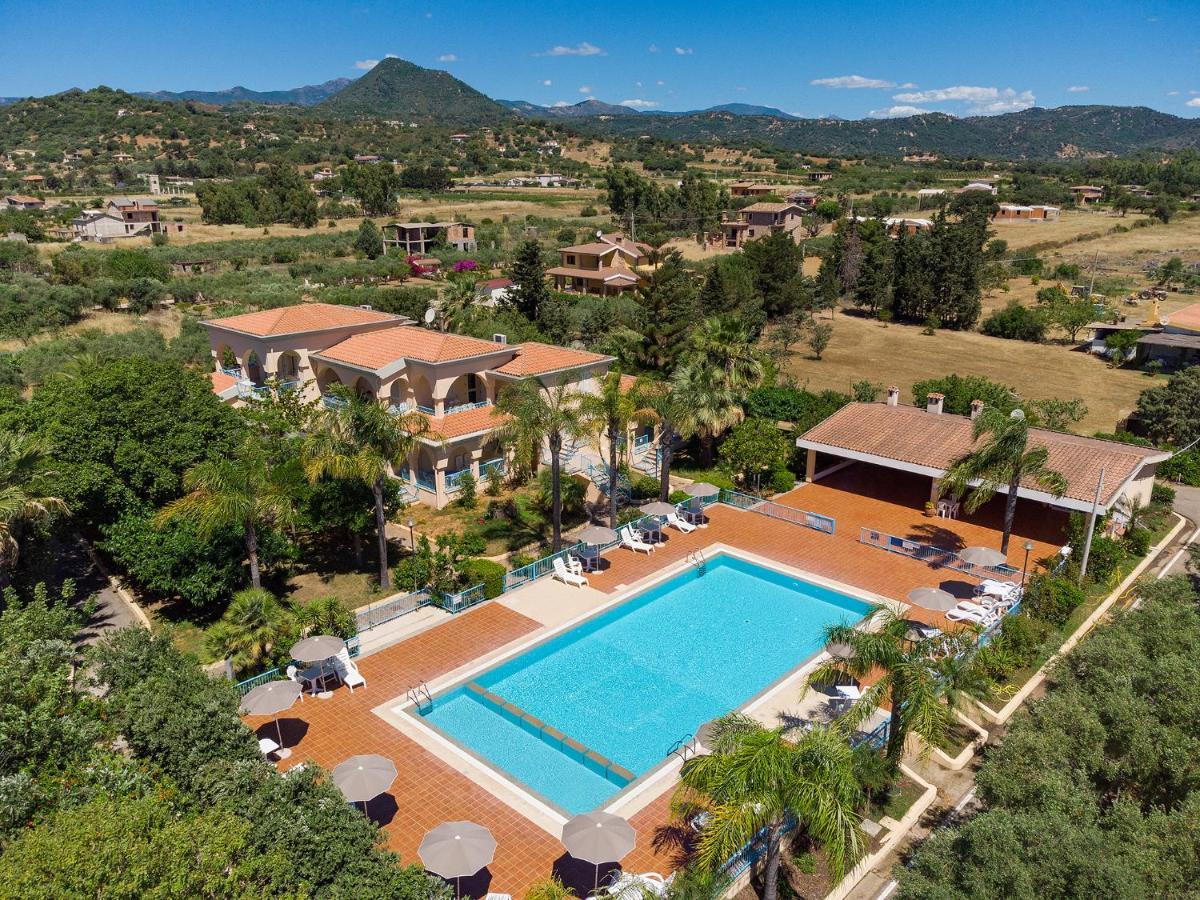 Aparthotel Mare Azzurro Cardedu Exterior foto